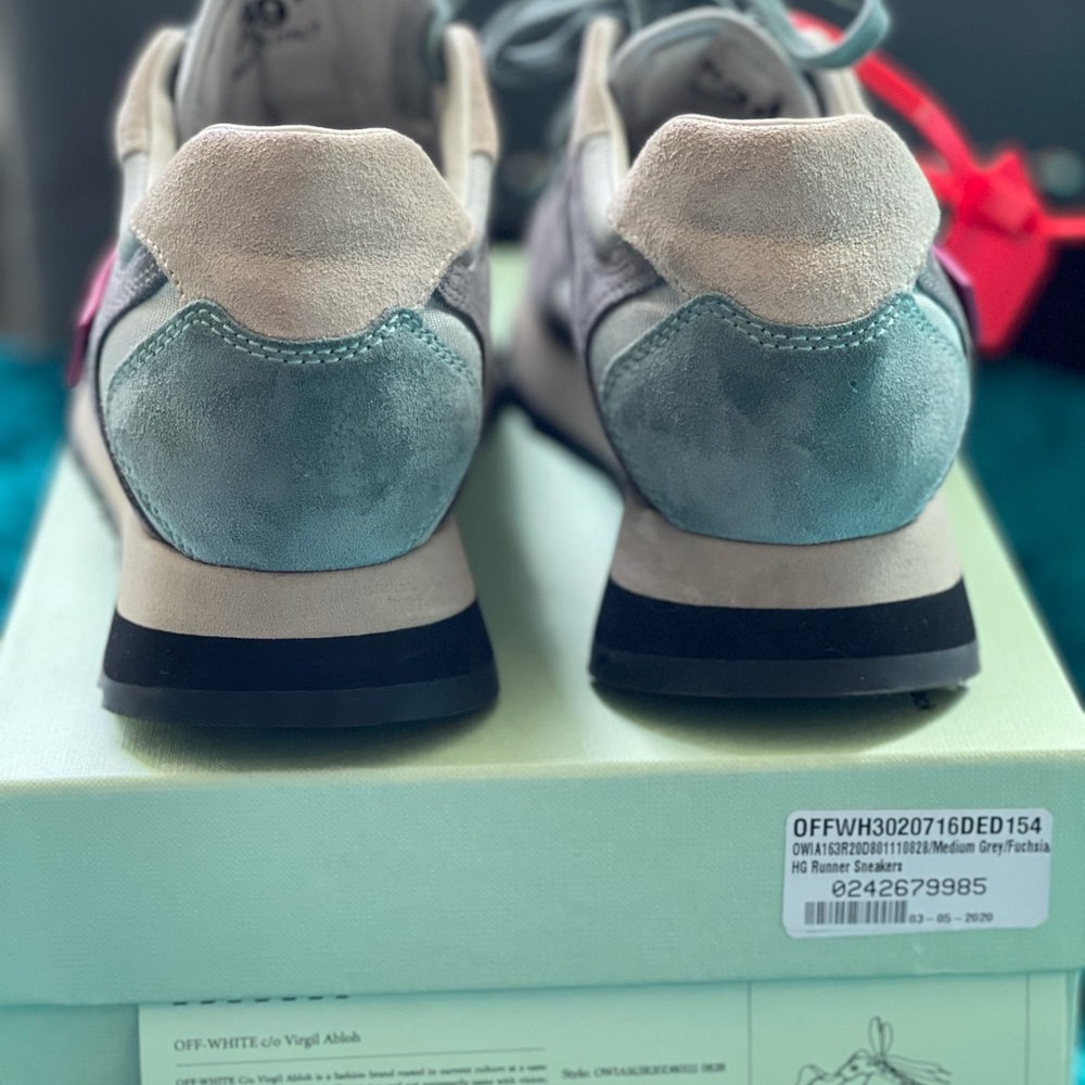 Off- White Hg Runner - image 4